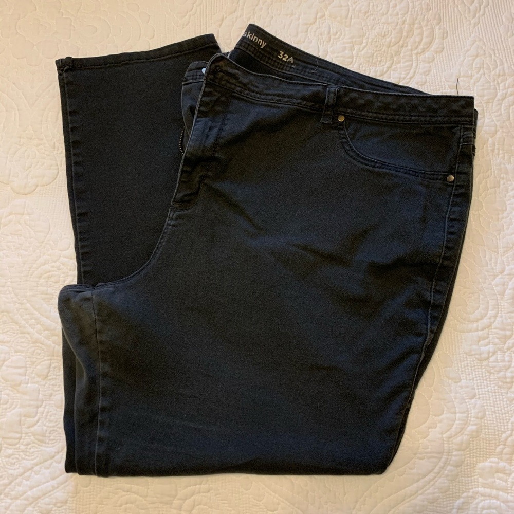Avenue Denim Skinny Jeans